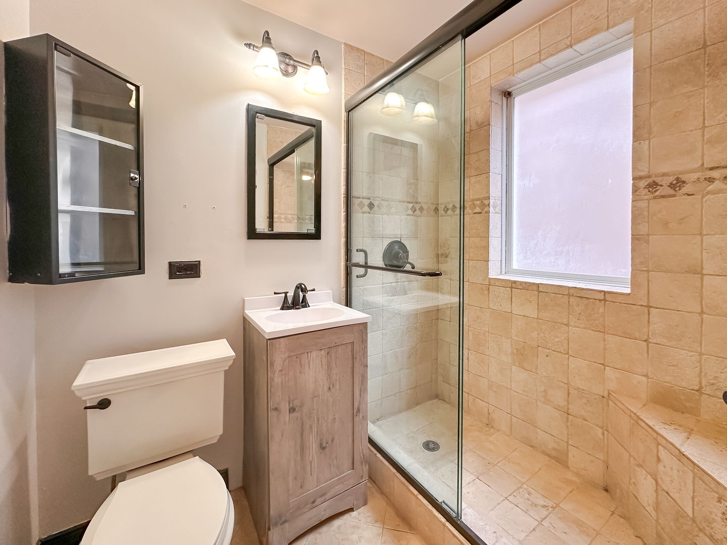 505 Sheridan Road, Unit 2E Evanston, IL 60202 - Photo 19 of 28 Gallery Image 19