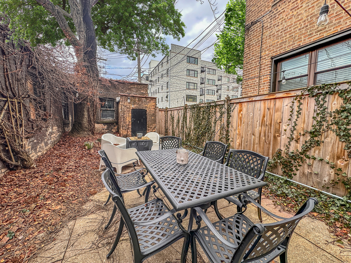 505 Sheridan Road, Unit 2E Evanston, IL 60202 - Photo 27 of 28 Gallery Image 27