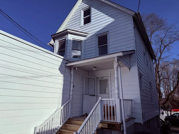 $4,200 | 253 Hope Street, Stamford, CT 06906