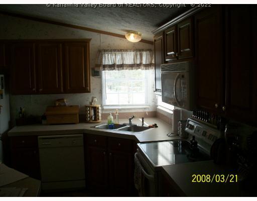 133 Kilgore Road Scott Depot, WV 25560 - Photo 2 of 5 Exterior Front. Kitchen