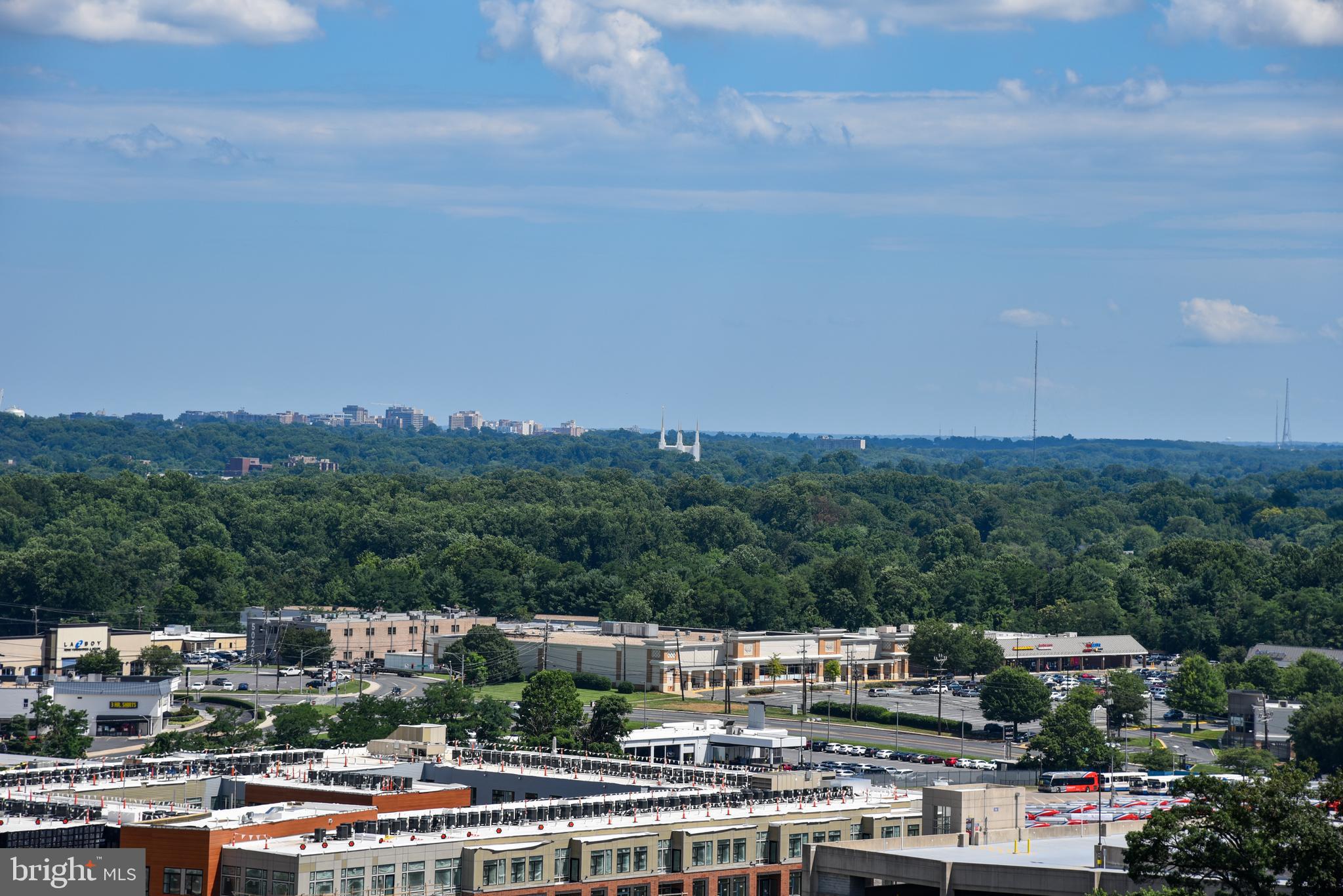 11710 Old Georgetown Road, Unit 1608 North Bethesda, MD 20852 - Photo 16 of 29