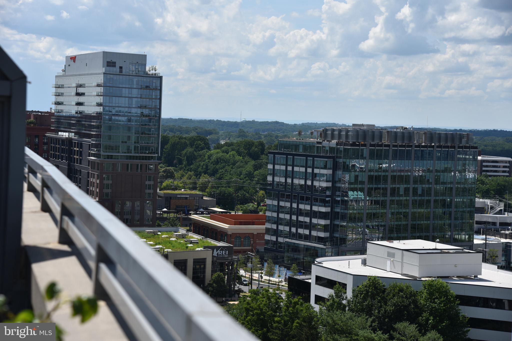 11710 Old Georgetown Road, Unit 1608 North Bethesda, MD 20852 - Photo 17 of 29