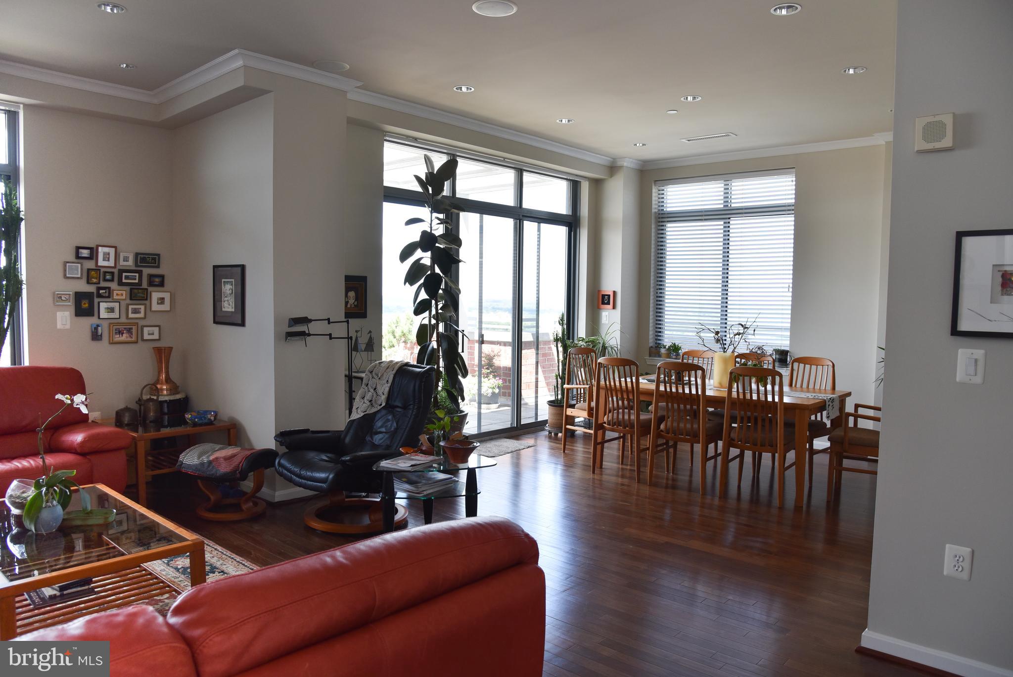 11710 Old Georgetown Road, Unit 1608 North Bethesda, MD 20852 - Photo 4 of 29