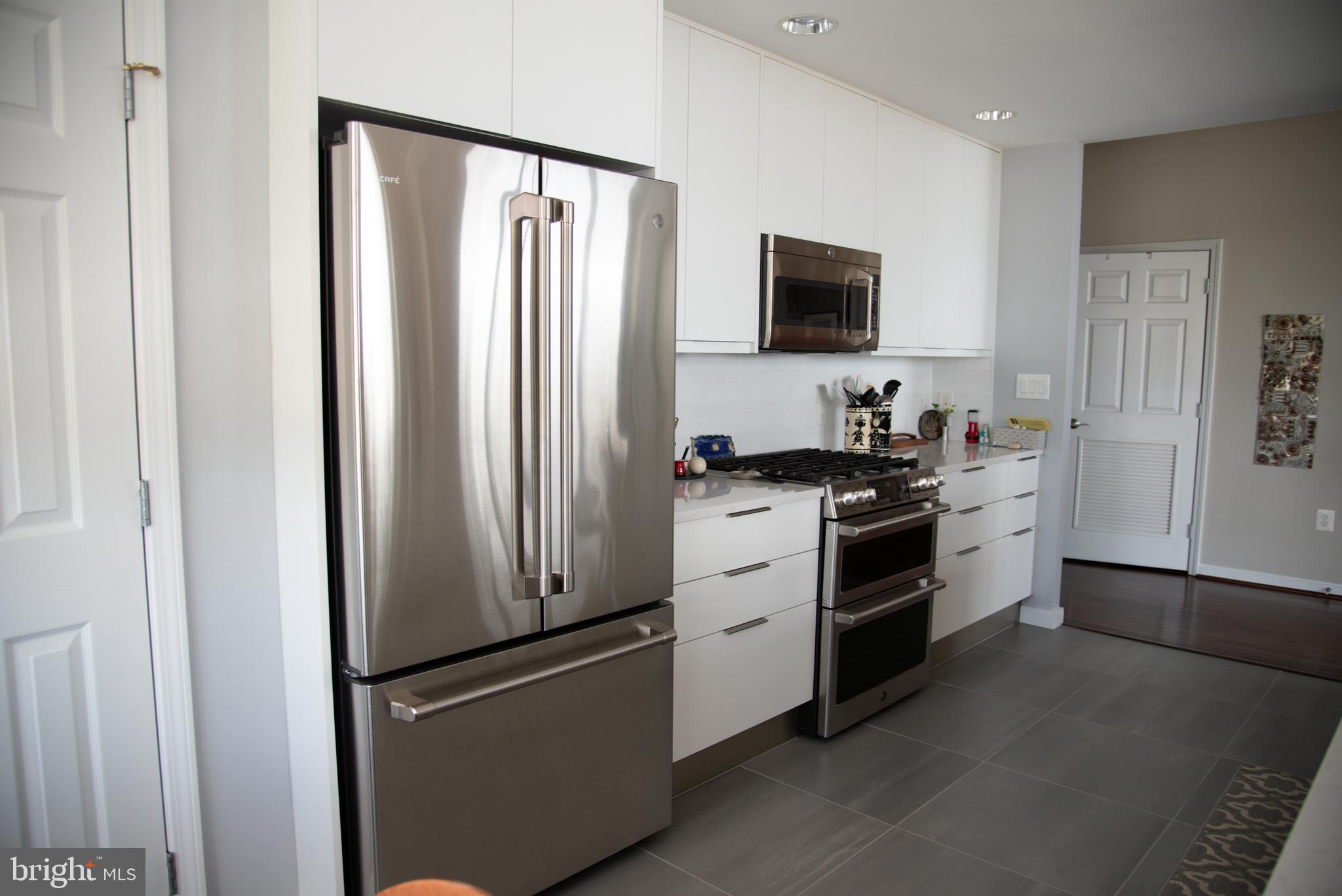 11710 Old Georgetown Road, Unit 1608 North Bethesda, MD 20852 - Photo 7 of 29