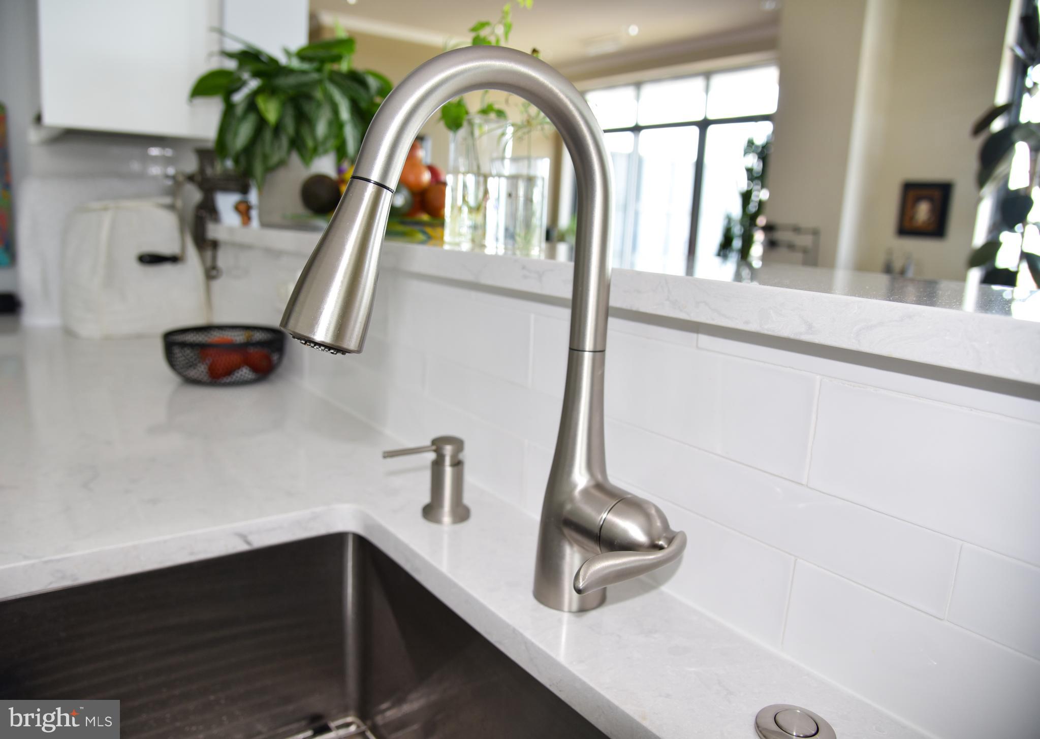11710 Old Georgetown Road, Unit 1608 North Bethesda, MD 20852 - Photo 8 of 29