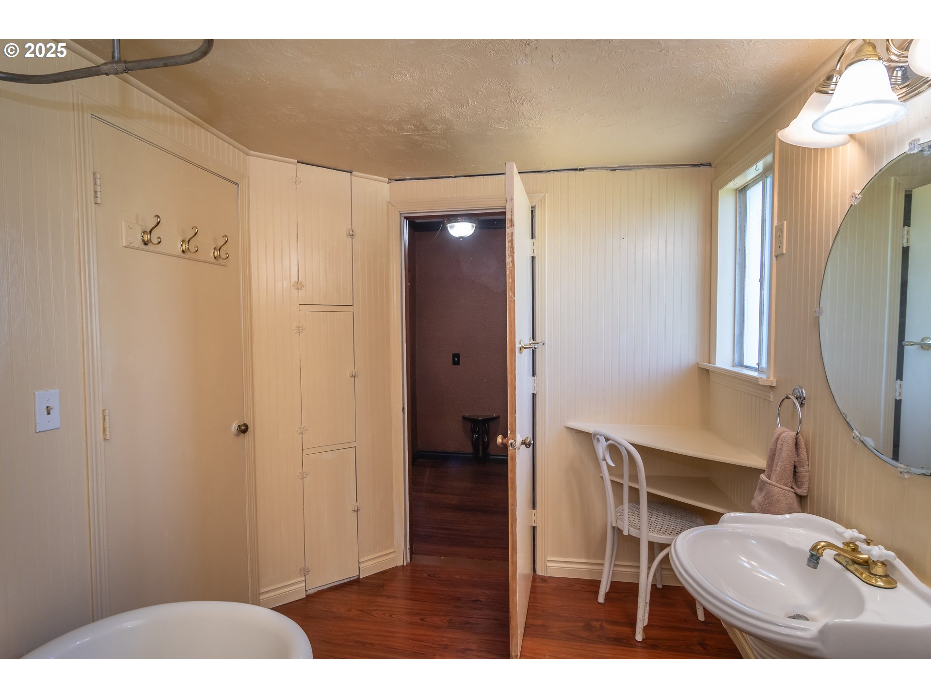 174 South Comstock Road Sutherlin, OR 97479 - Photo 15 of 48 Gallery Image 15