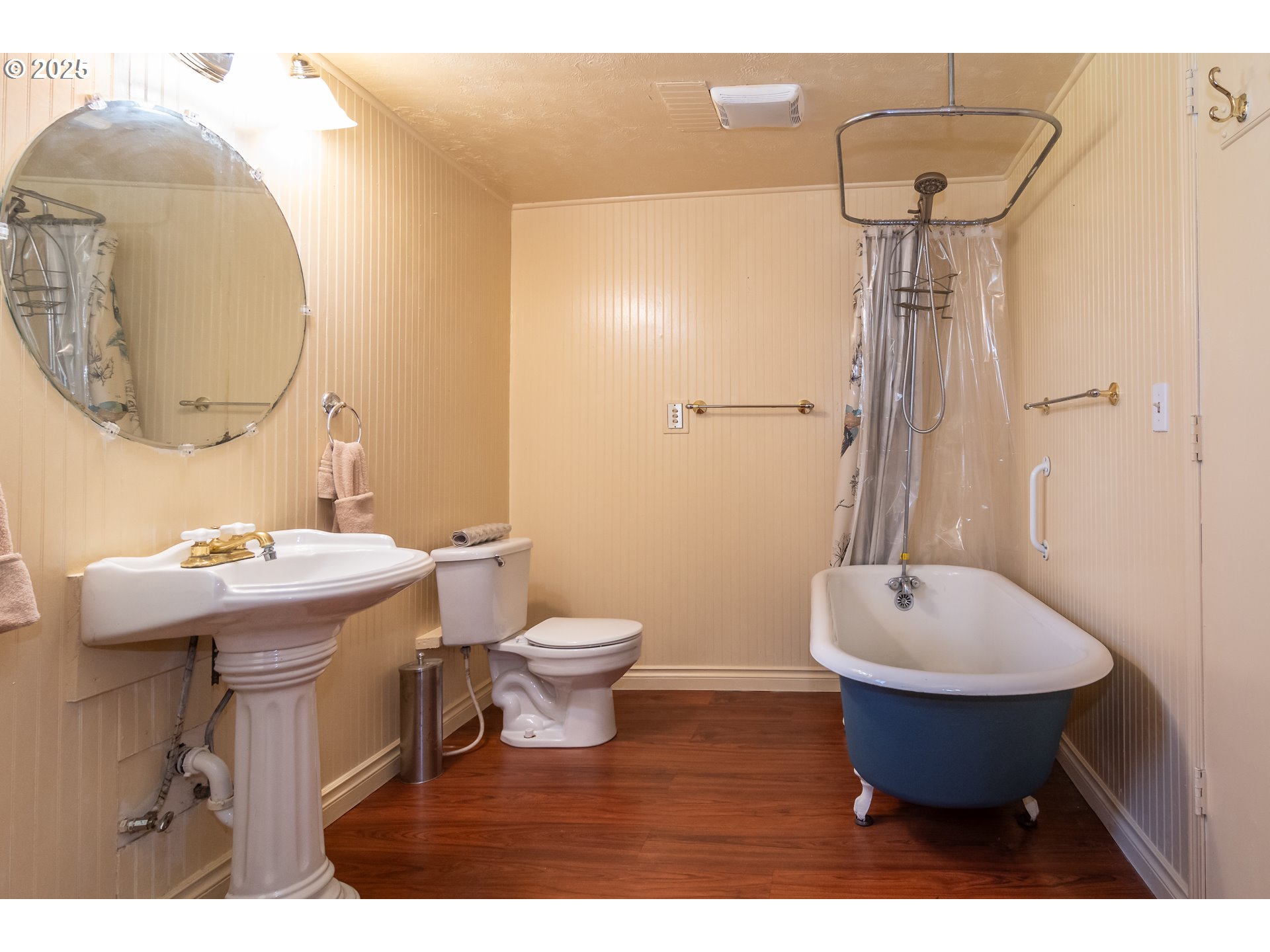 174 South Comstock Road Sutherlin, OR 97479 - Photo 16 of 48 Gallery Image 16