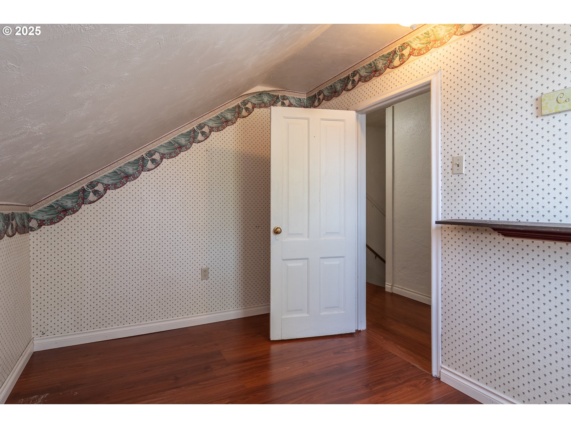 174 South Comstock Road Sutherlin, OR 97479 - Photo 29 of 48 Gallery Image 29