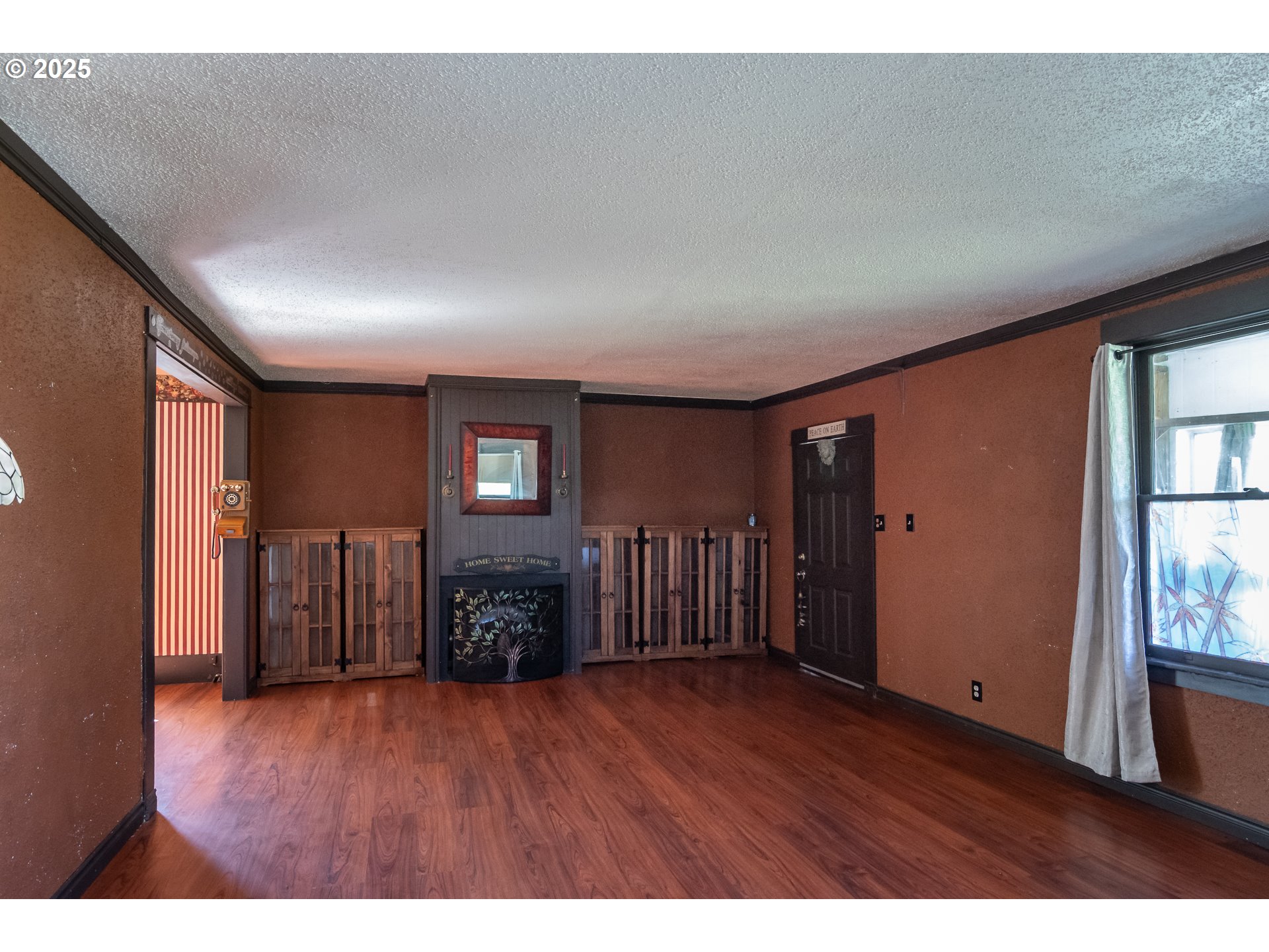 174 South Comstock Road Sutherlin, OR 97479 - Photo 6 of 48 Gallery Image 6