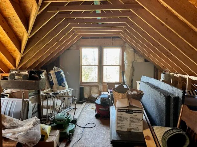 $359,900 | W330-s7098 County Road East, Mukwonago, WI 53149