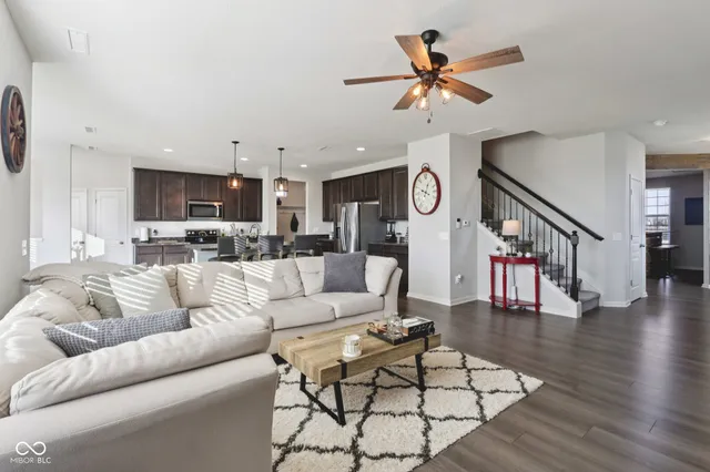 $475,000 | 15437 Eastpark Circle West, Fishers, IN 46037