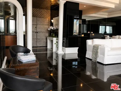 $11,000 | 10535 Wilshire Boulevard, Unit PH1, Los Angeles, CA 90024