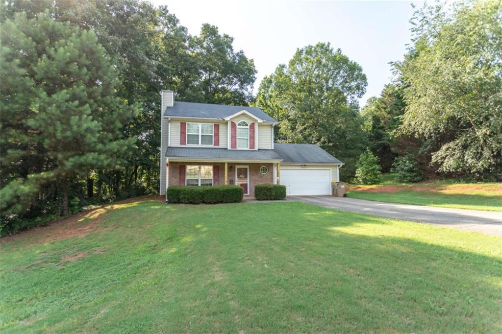 1537 Cardinal Lane Winder, GA 30680 - Photo 3 of 29