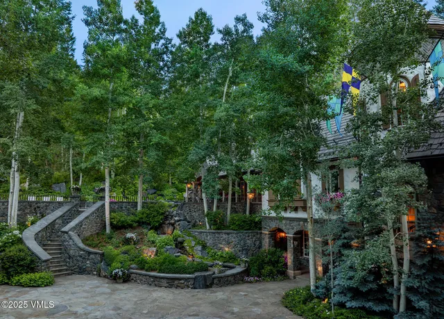 $28,000,000 | 677 Pilgrim Drive, Edwards, CO 81632