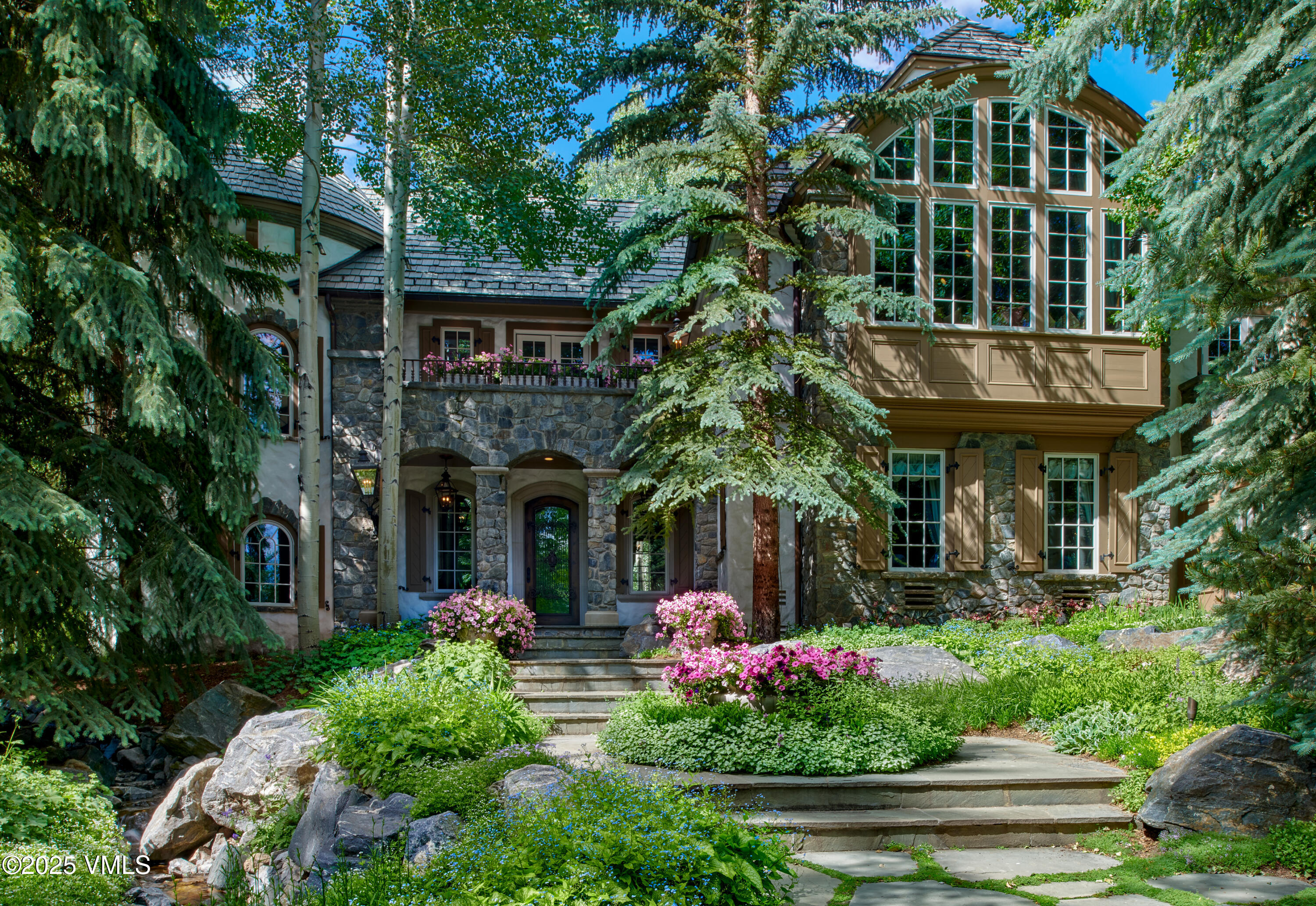 677 Pilgrim Drive Edwards, CO 81632 - Photo 2 of 21 L.12