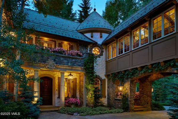 $24,000,000 | 677 Pilgrim Drive, Edwards, CO 81632