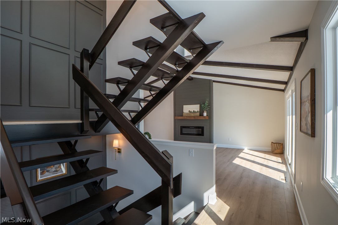 6984 River Styx Road Medina, OH 44256 - Photo 5 of 50 Stairway