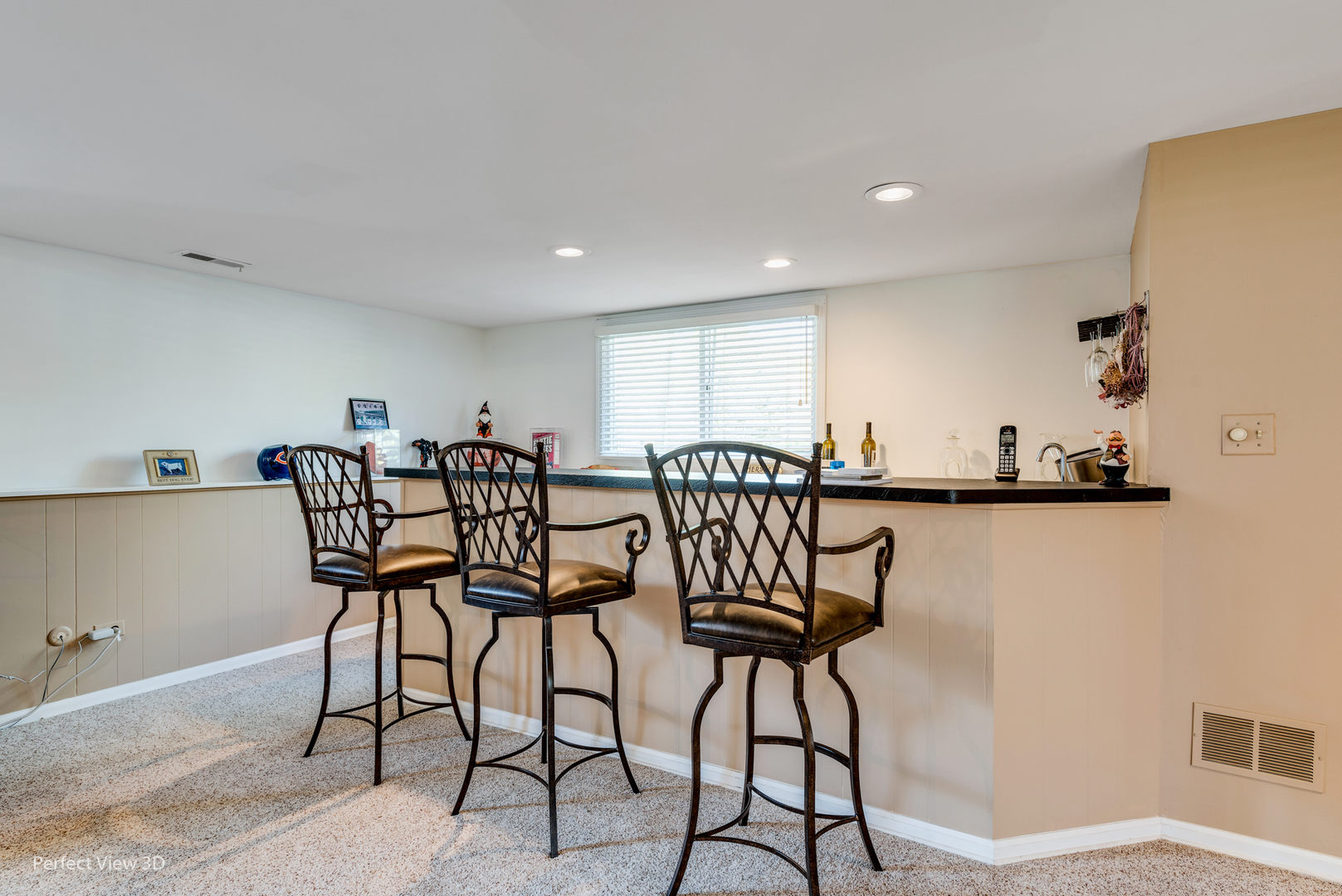 586 Siems Circle Roselle, IL 60172 - Photo 11 of 25