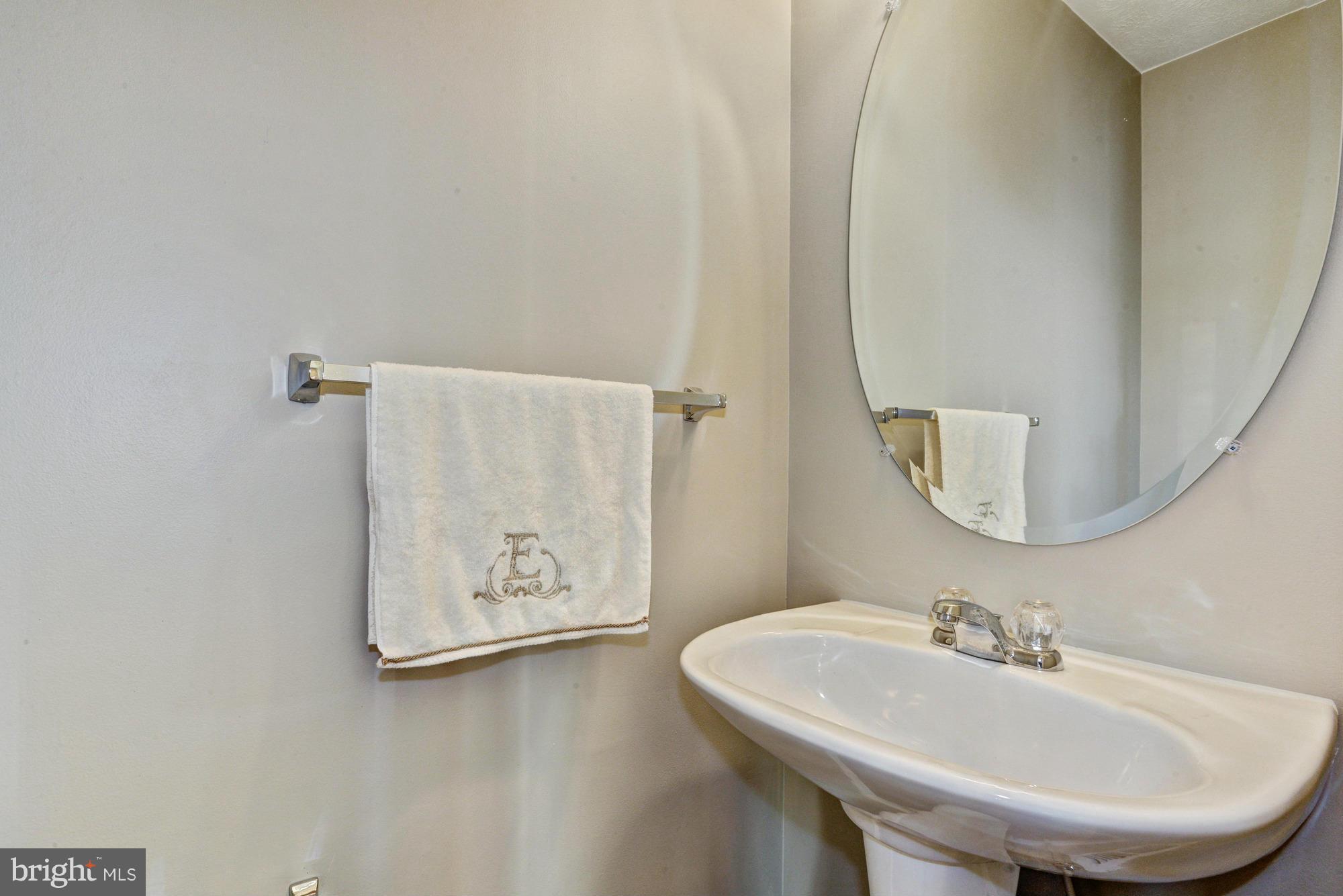 715 Sherman Road Baltimore, MD 21220 - Photo 10 of 20 Bath