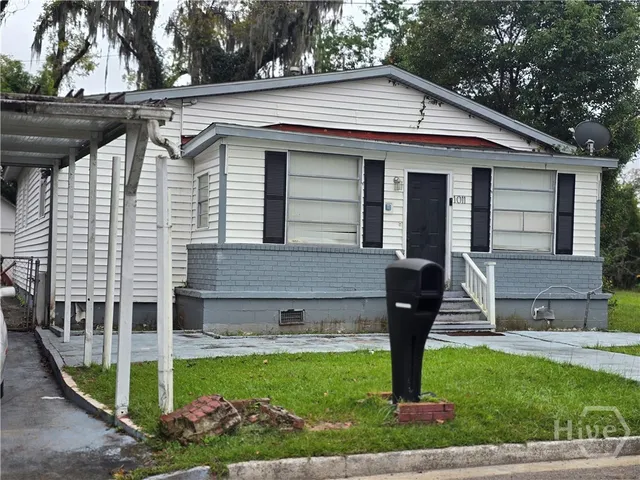 $1,625 | 1011 West 53rd Street, Savannah, GA 31405