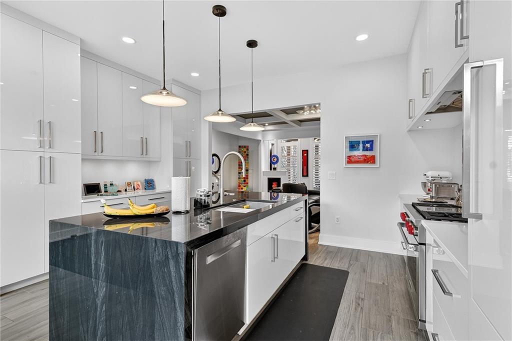 717 Filbert Street Pittsburgh, PA 15232 - Photo 11 of 46