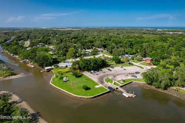 a view of swimming pool and lake view