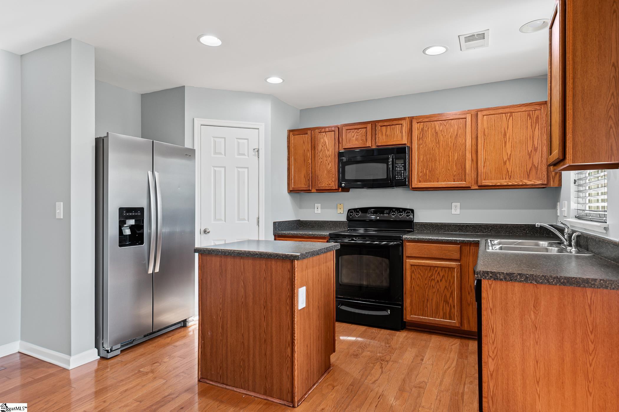 141 St Johns Street Simpsonville, SC 29680 - Photo 7 of 26