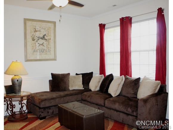 277 Roanoke Road Fletcher, NC 28732 - Photo 3 of 24 a living room with furniture and a window
