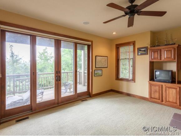 151 Spring Rock Road, Unit D4 Burnsville, NC 28714 - Photo 18 of 21 Gallery Image 18