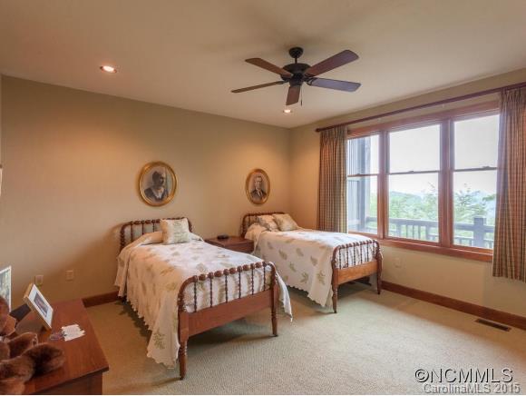 151 Spring Rock Road, Unit D4 Burnsville, NC 28714 - Photo 19 of 21 Gallery Image 19