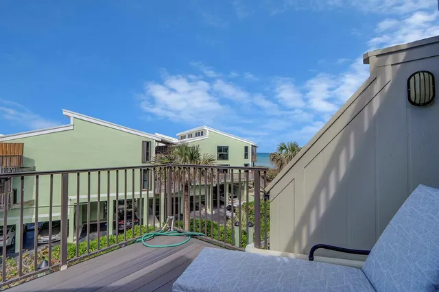 $4,900 | 2051 Northeast Ocean Boulevard, Unit 22, Stuart, FL 34996