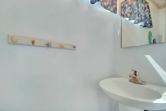 $4,900 | 2051 Northeast Ocean Boulevard, Unit 22, Stuart, FL 34996