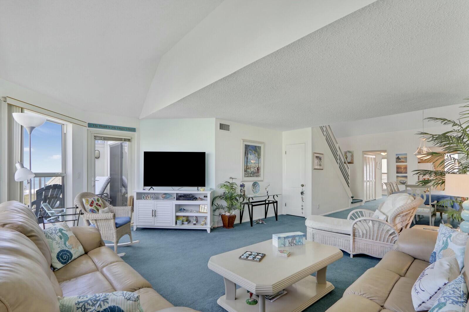 2051 Northeast Ocean Boulevard, Unit 22 Stuart, FL 34996 - Photo 9 of 31 tempImageJ9bsvk