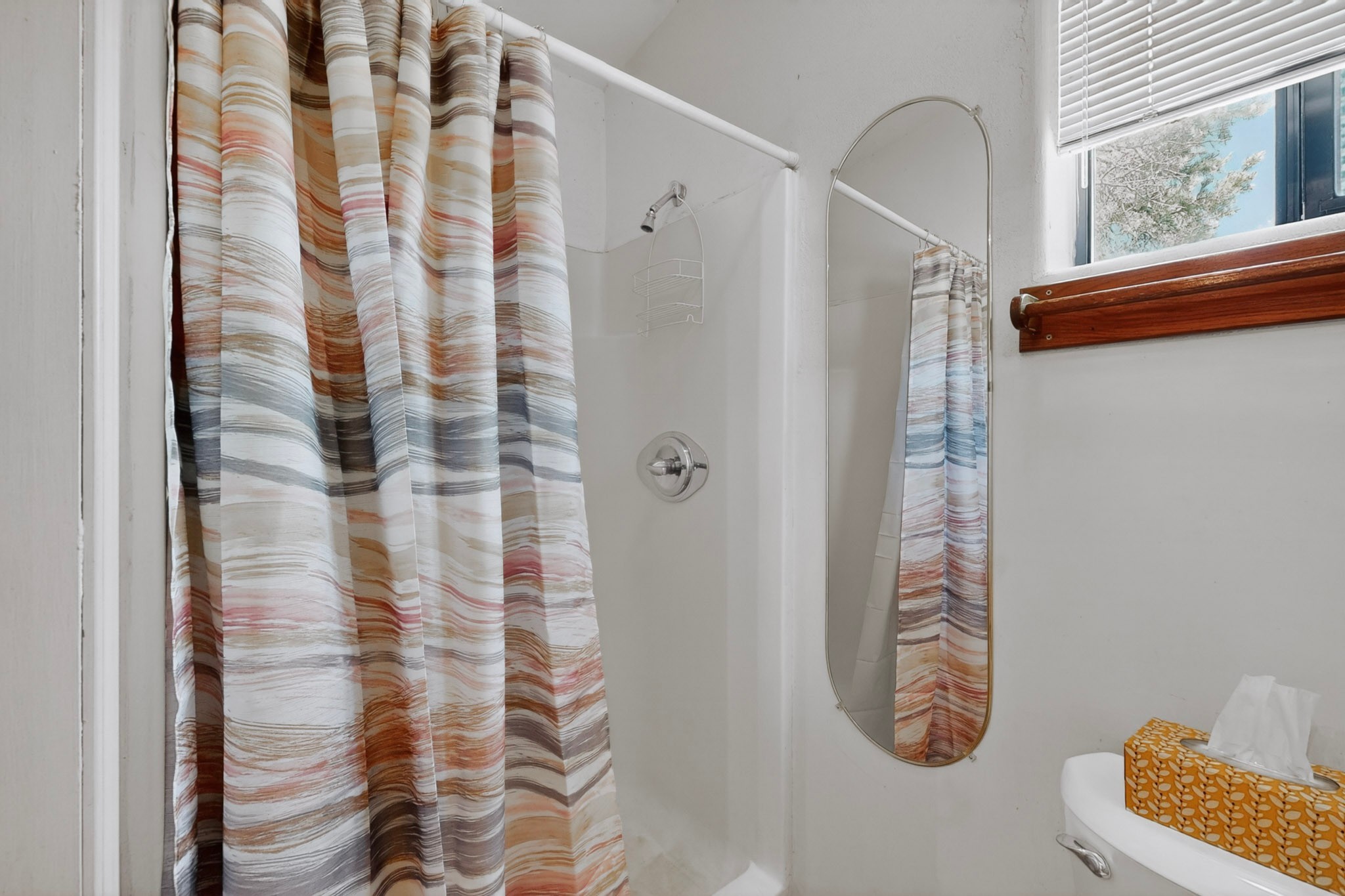 10 Blue Mesa Road Santa Fe, NM 87508 - Photo 52 of 63 Bunk room bathroom