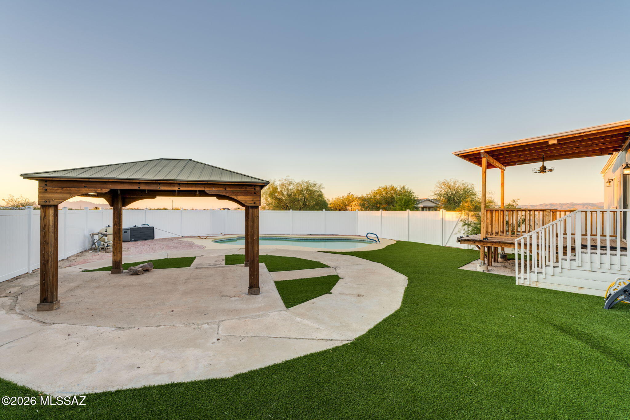 16742 West Moore Road Marana, AZ 85653 - Photo 31 of 47 Backyard