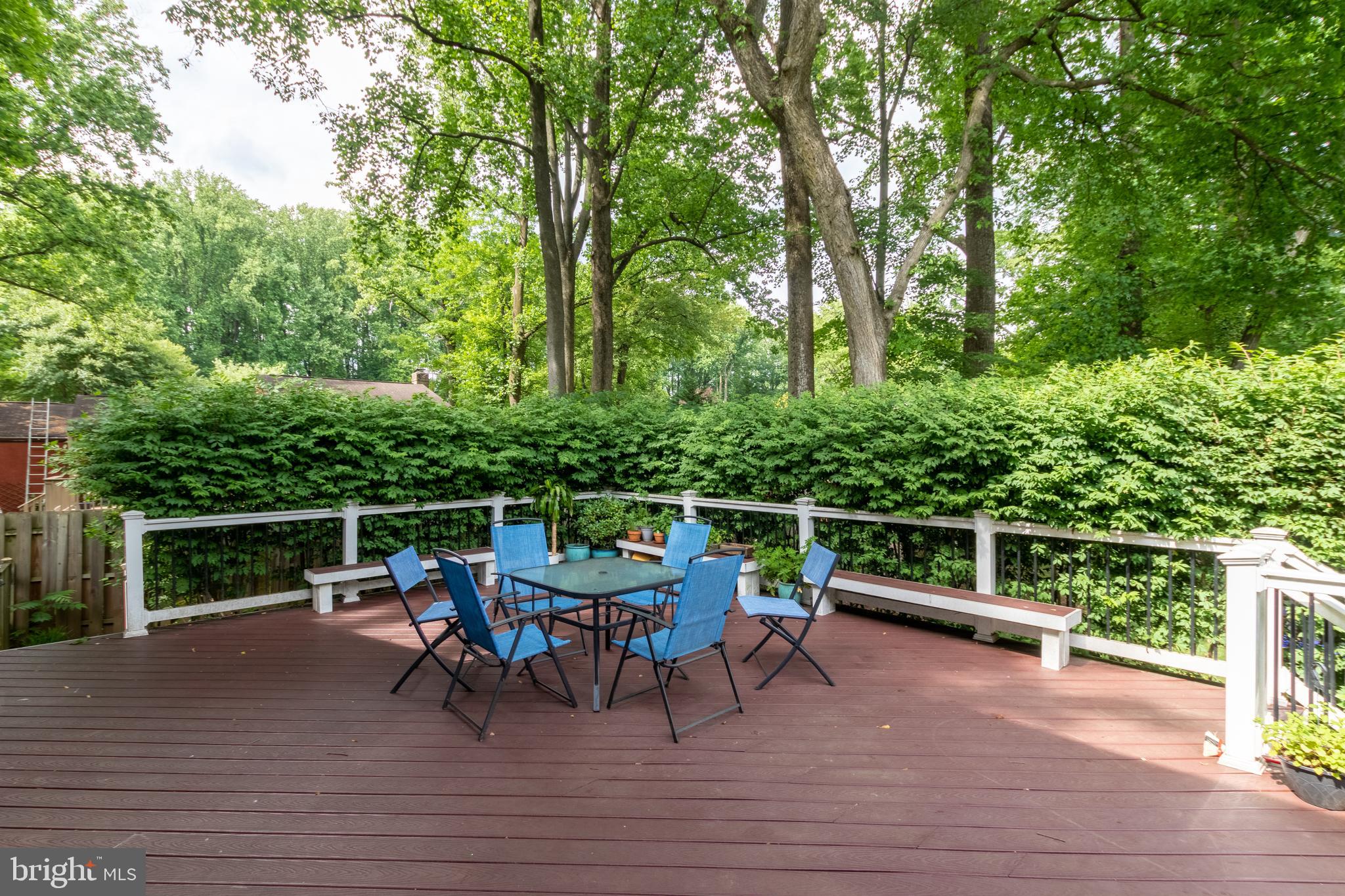 2839 Edgelea Road Vienna, VA 22181 - Photo 37 of 41