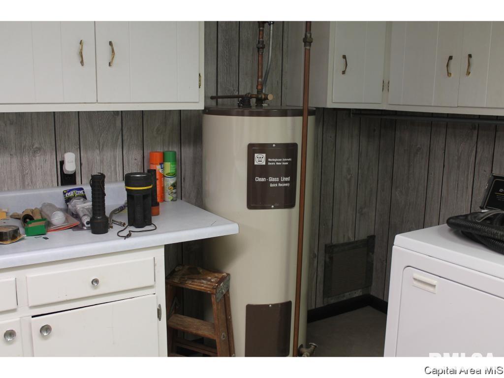 6180 Chicken Bristle Road Rochester, IL 62563 - Photo 31 of 35