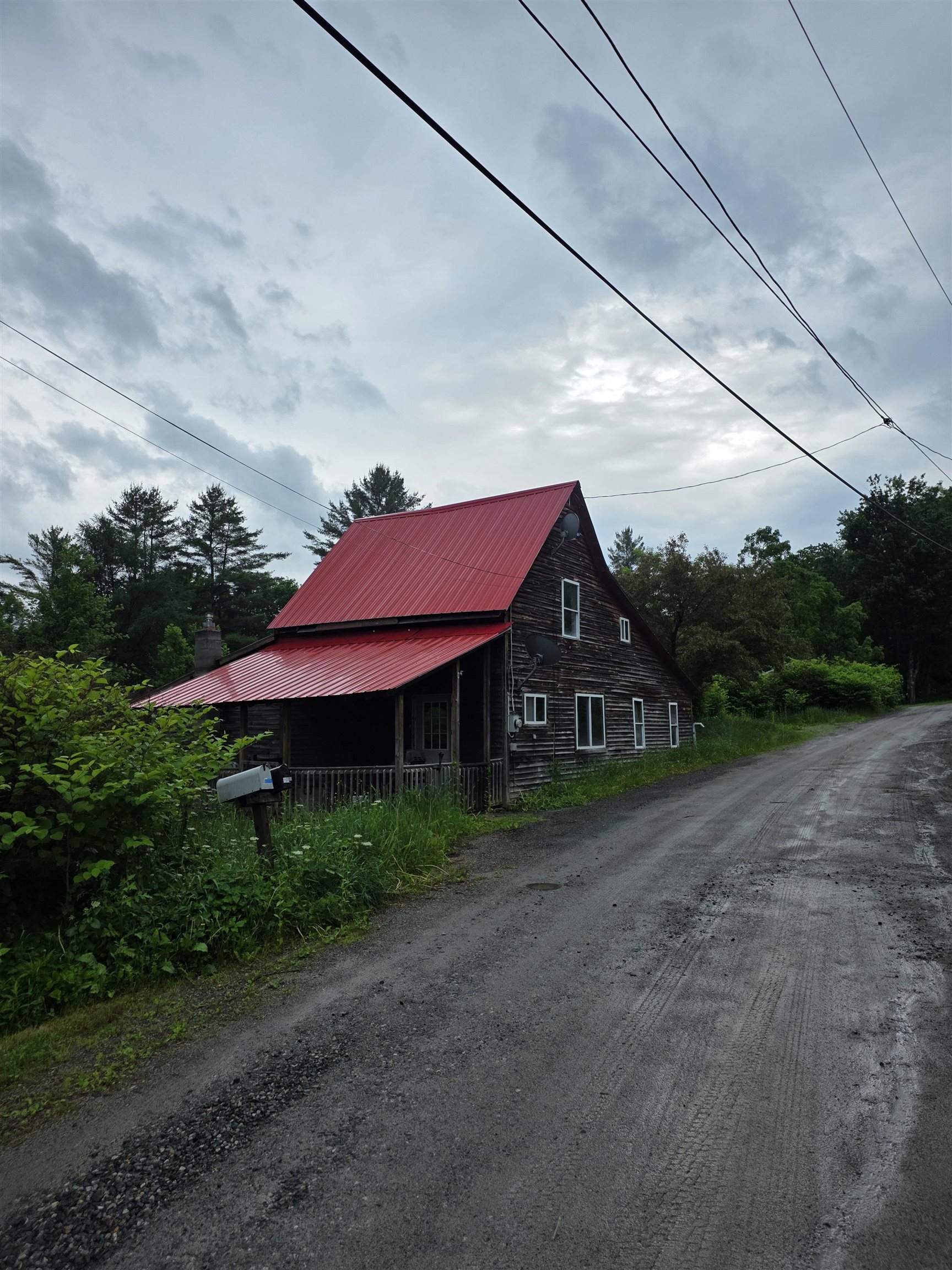 25 Maillet Road Lunenburg, VT 05906 - Photo 2 of 34