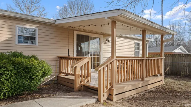 $224,900 | 717 W Street, Bedford, IN 47421