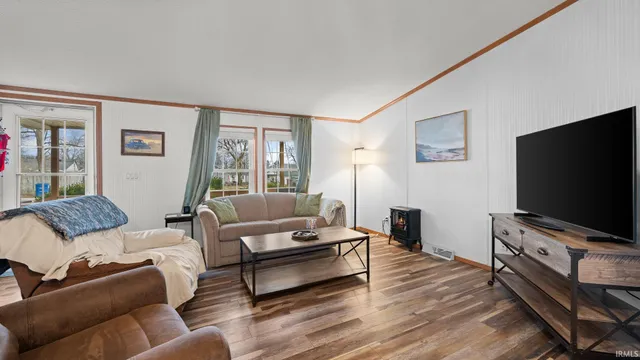 $224,900 | 717 W Street, Bedford, IN 47421