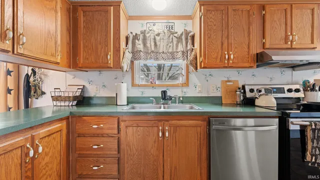 $224,900 | 717 W Street, Bedford, IN 47421