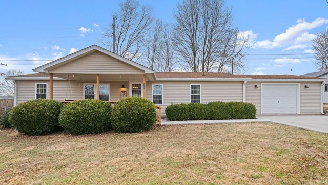 $224,900 | 717 W Street, Bedford, IN 47421