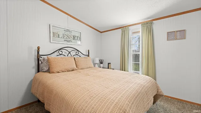 $224,900 | 717 W Street, Bedford, IN 47421