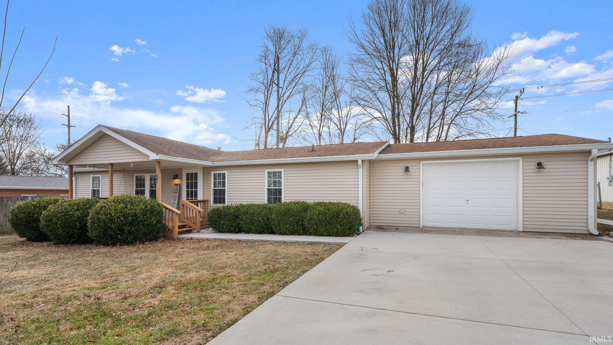 717 W Street Bedford, IN 47421 - Photo 8 of 30