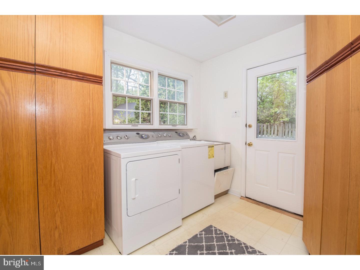415 Crescent Road Wyncote, PA 19095 - Photo 11 of 25 Laundry Room