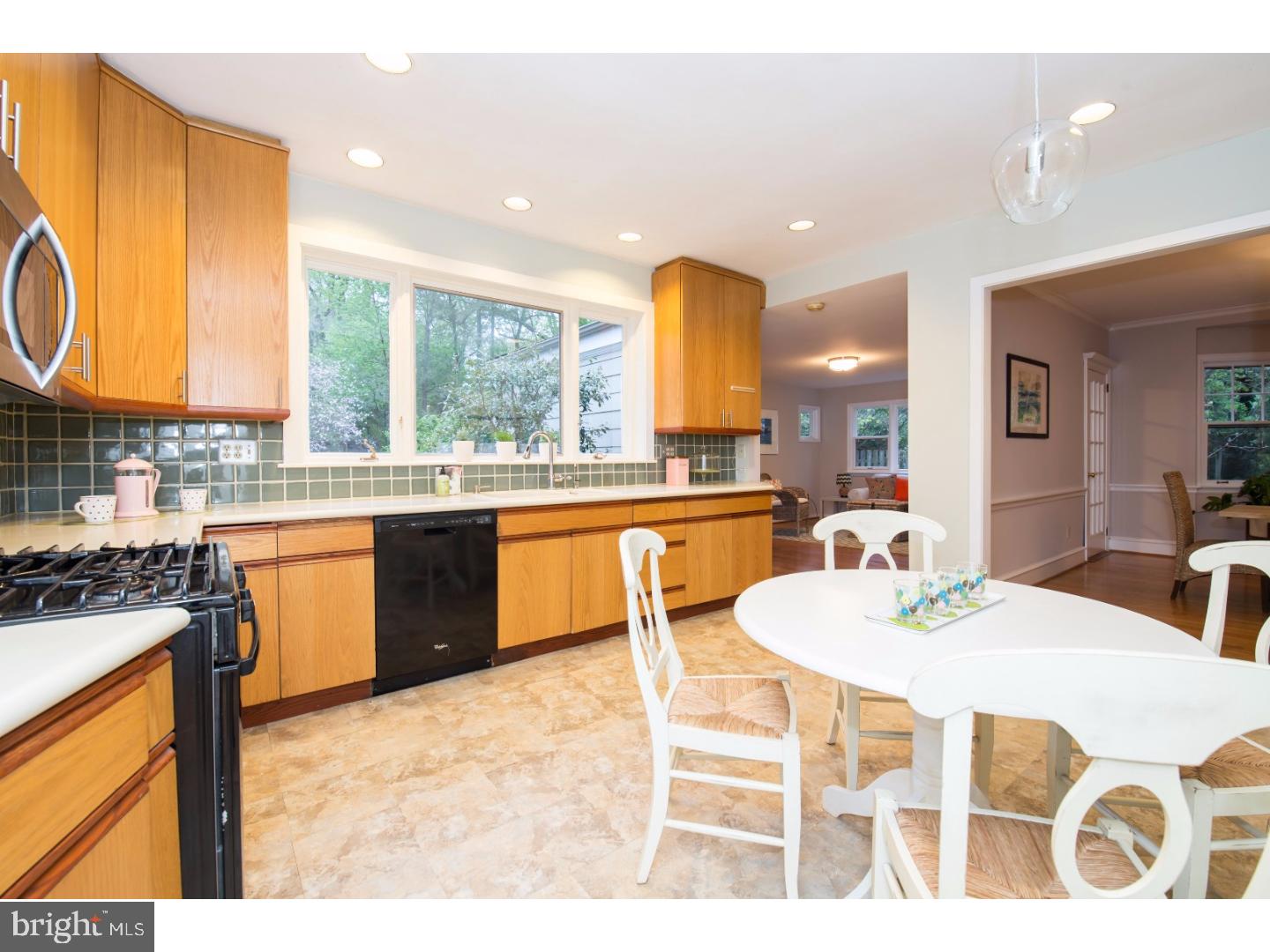 415 Crescent Road Wyncote, PA 19095 - Photo 8 of 25 Kitchen