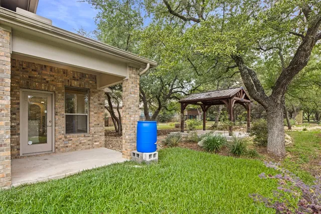 $3,350 | 15712 Sayan Cove, Bee Cave, TX 78738