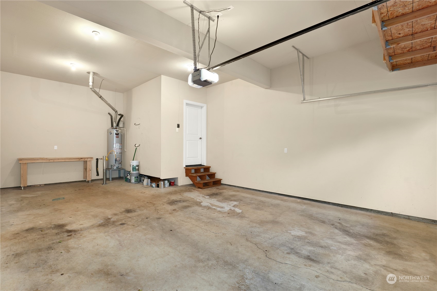 1592 Ridgeview Loop Southwest Tumwater, WA 98512 - Photo 35 of 40 an empty room with ceiling fan and window