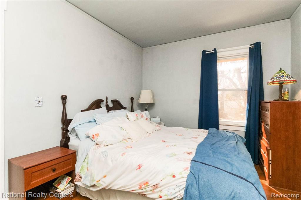 6 Kensington Boulevard Pleasant Ridge, MI 48069 - Photo 15 of 46