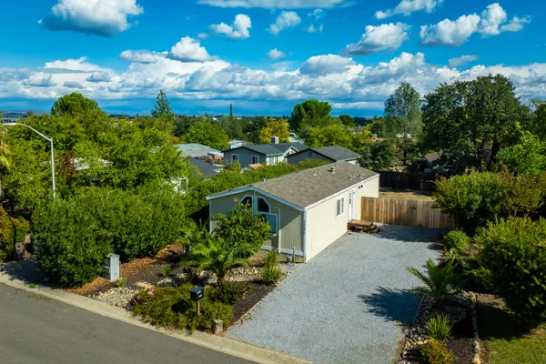 $244,900 | 1131 Redwood Boulevard, Redding, CA 96003